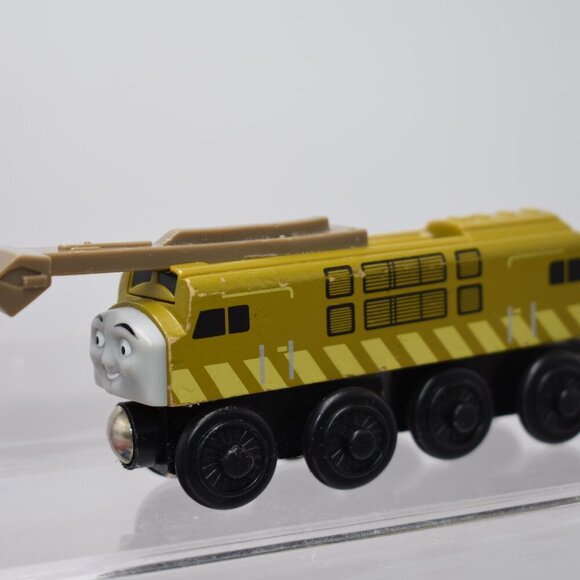 2003 Diesel 10 Happy Face - Thomas the Train Wooden Railway Tank Engine Friends - Picture 6 of 13